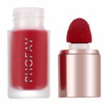 Radiant Mousse Liquid Blush 4.8ml showing a seamless, matte-finish application on the cheekbones for a natural, airbrushed glow.