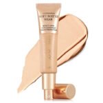 Flawless Full Coverage Foundation 30ml showing a seamless, oil-controlled matte finish on the skin for a professional airbrushed look.