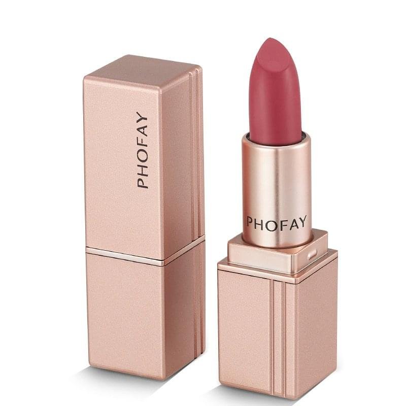 Velvety Matte Lipstick 3.5g showing a saturated, high-definition matte finish on lips for a professional, long-wearing look.